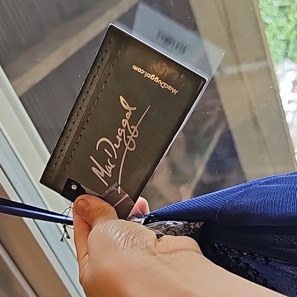 McDougal midnight formal gown size 12 unworn - Picture 4 of 4